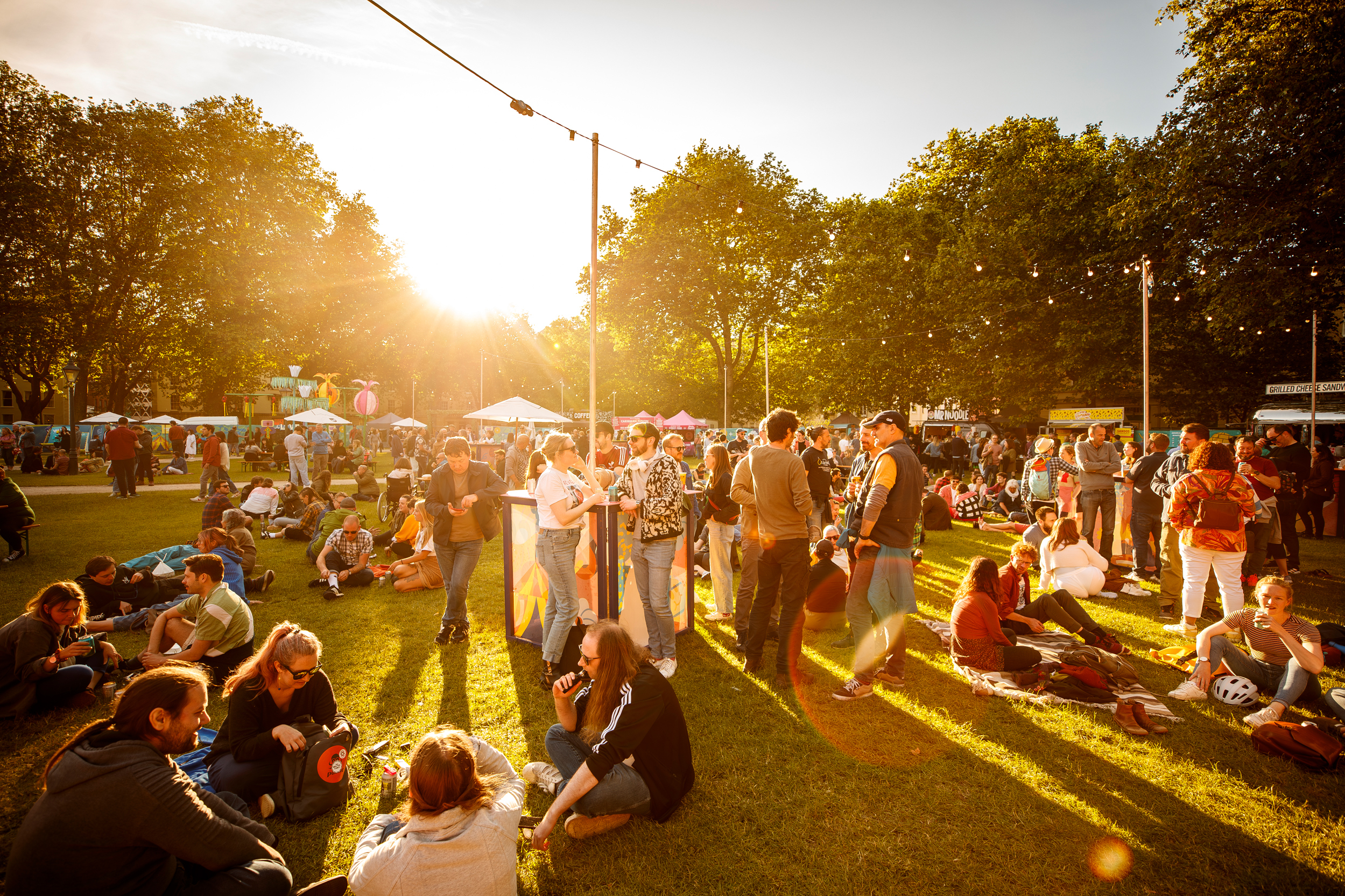 AN2 I0266 Bristol Comedy Garden 160624 Lloyd Winters