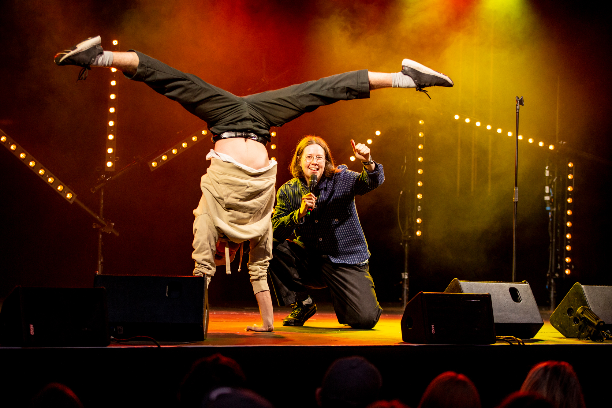 AU5 Y0509 Bristol Comedy Garden 2022 Lloyd Winters
