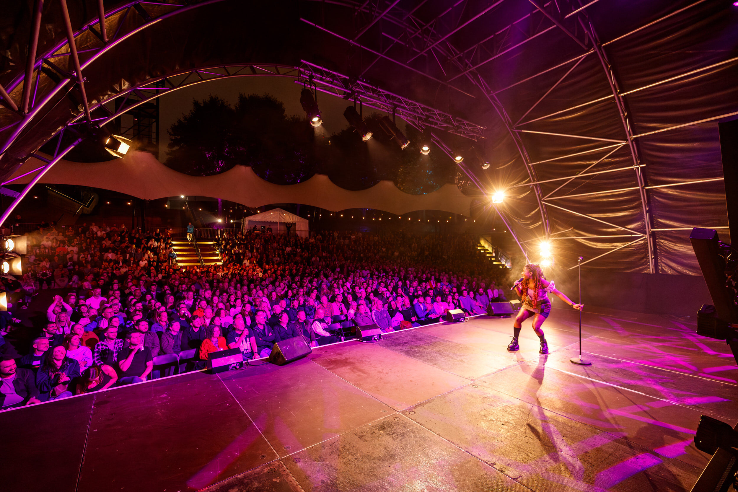 CF6 I6867 Laughterama 070924 Lloyd Winters