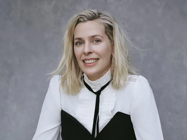 Sara Pascoe